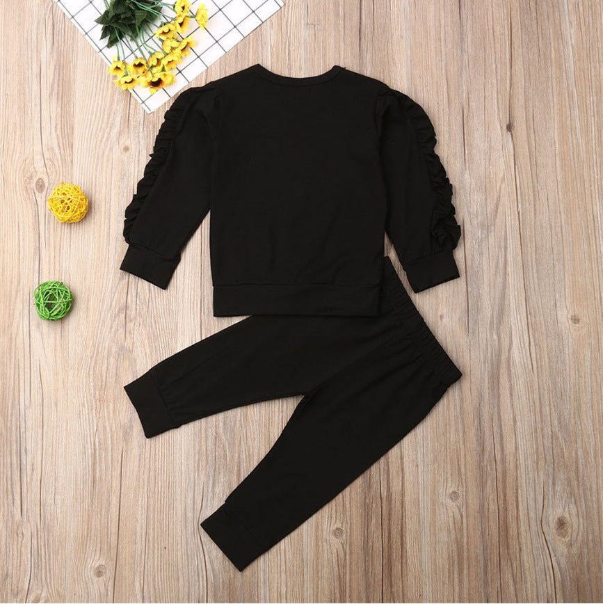 Newborn Baby 2-Piece Outfit – Ruffle Long Sleeve Sweatshirt & Pants Set for Girls or Boys, Fall Clothes