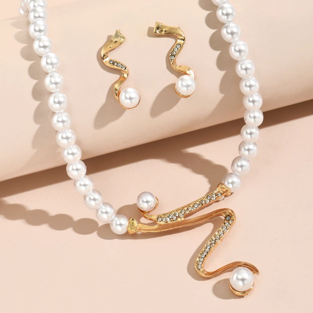 Earrings Pendant Two-piece Set Graceful Personality Pearl Combination